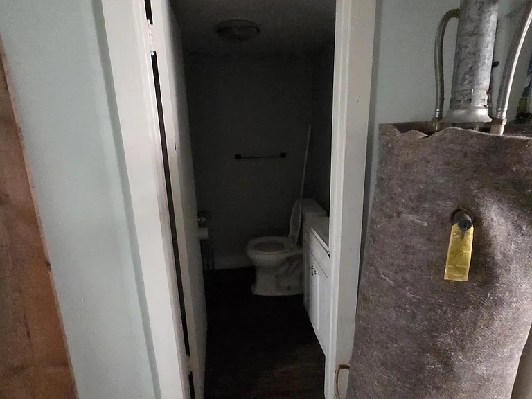 559 N Cumberland St — Photo 9