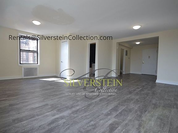 3rd image of 4140 Denman St APT 5H