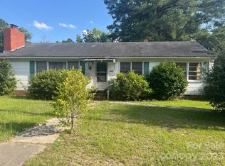 1510 E Washington St, Rockingham, NC 28379