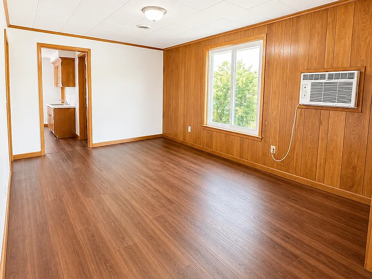 2015 Lagrange St #2 — Photo 3