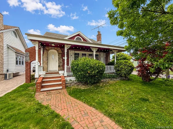 163 Shaw Avenue, Valley Stream, NY 11580