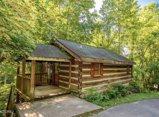 1615 Fantasy Way, Sevierville, TN 37876