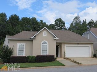 35 Village Ln, Newnan, GA 30265