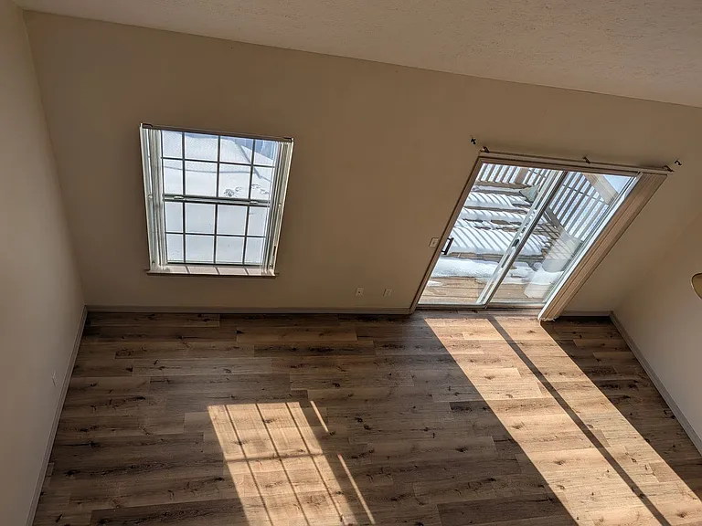 540 Abby Ln #8 — Photo 8