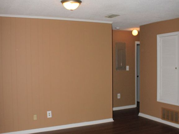 5th image of 2248 Winston Way