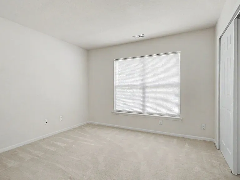 354 Canaan Cir — Photo 11