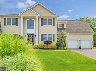 8 Concetta Ct, Howell, NJ 07731