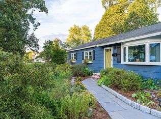10 Mansur St, North Chelmsford, MA 01863