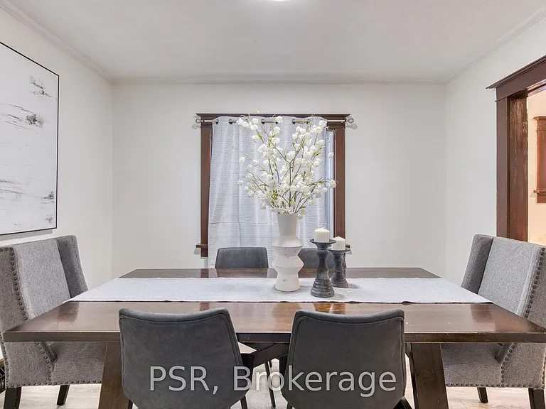 57 Eby St S — Photo 11