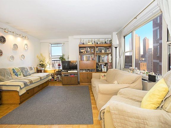 2nd image of 1634 1st Ave #21B