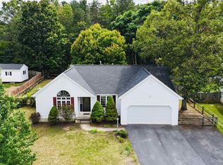 95 Sugarcamp Ln, Stuarts Draft, VA 24477