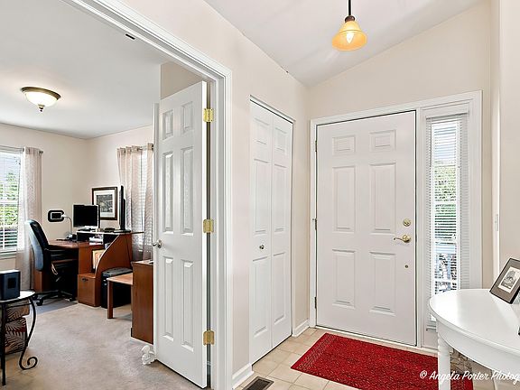 5th image of 1229 Oakwood Dr #7-1