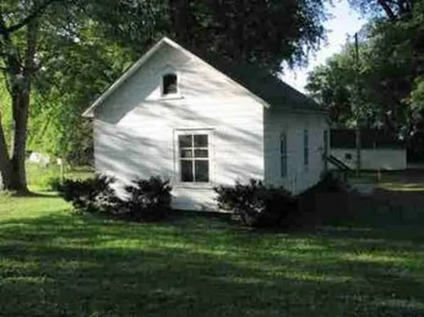 110 Marble Ave, Cashton, WI 54619