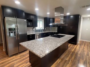 39842 Burnside Loop, Astoria, OR 97103