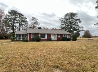 1129 Riverdale Rd, Grenada, MS 38901
