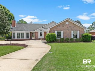 9410 Clubhouse Dr, Foley, AL 36535