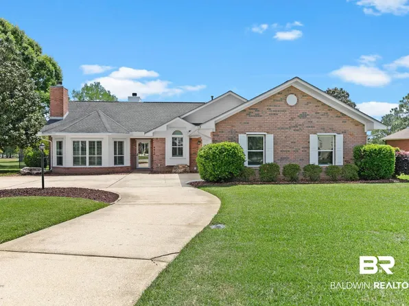 9410 Clubhouse Dr, Foley, AL 36535