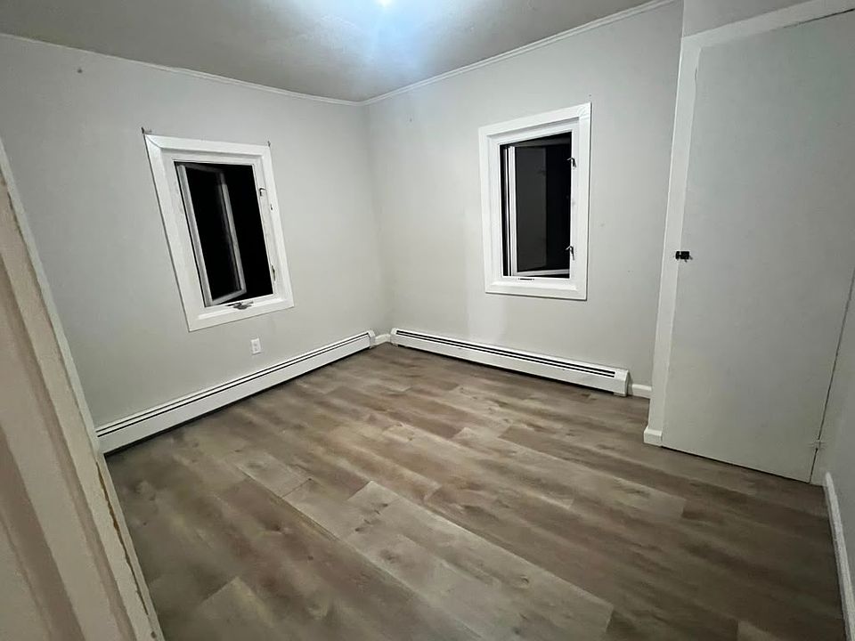 1st image of 43 Glenwood Rd