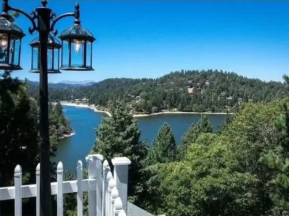 652 Arbula Dr, Crestline, CA 92325