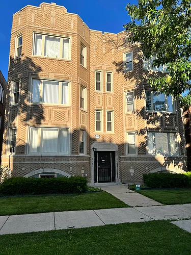 8151 S Paulina St #2N Photo 1