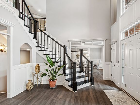 3rd image of 13228 Mink Ln