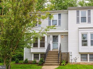 7886 Marioak Dr, Elkridge, MD 21075