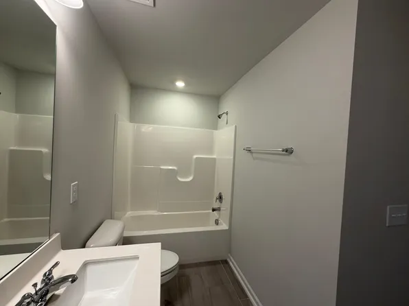 2216 Kasota Ln, Raleigh, NC 27610