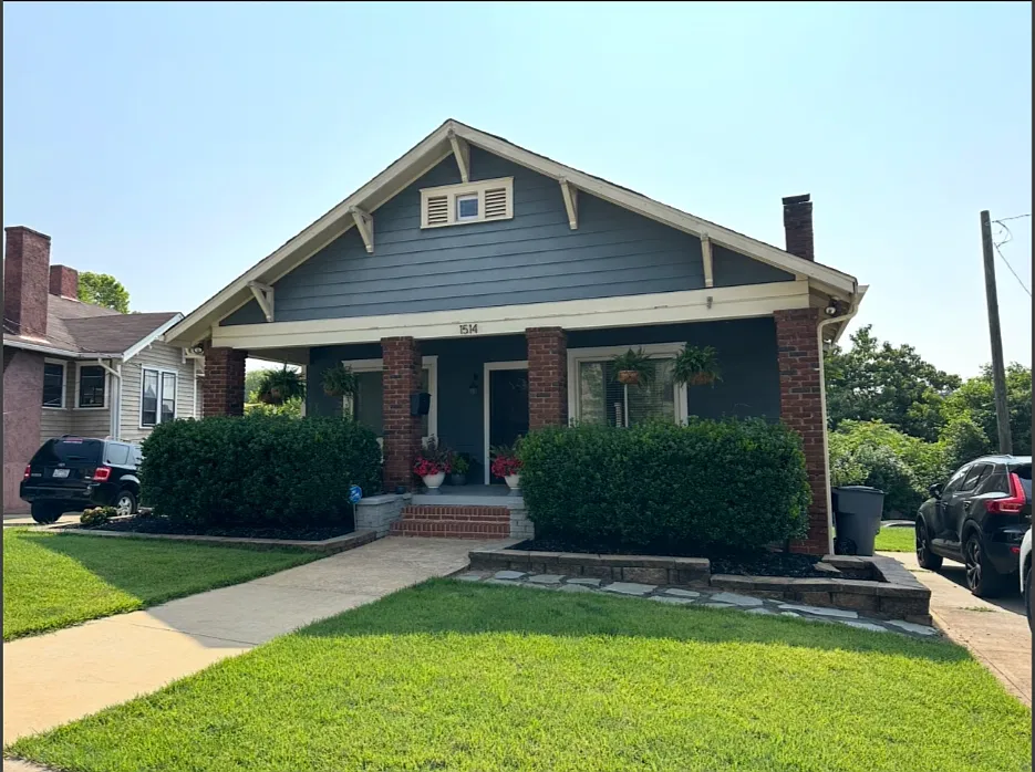 3 bed, 1620 sqft, $3,900 — Photo 2