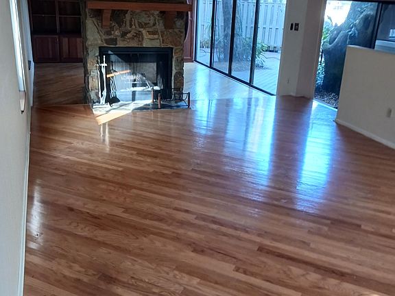 2nd image of 1029 43rd Ave N