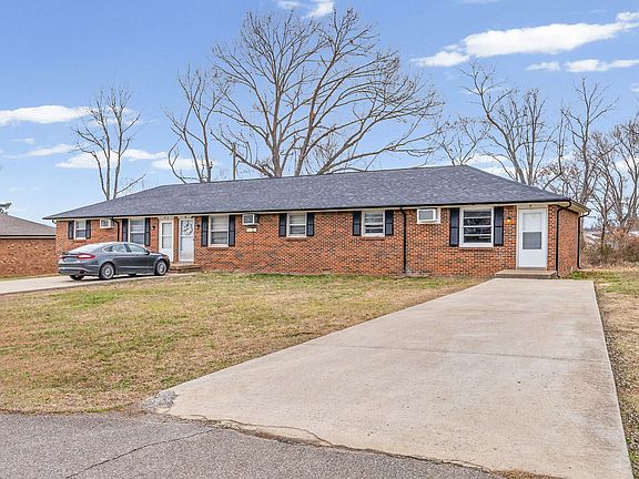 3rd image of 111 Tandy Dr APT C