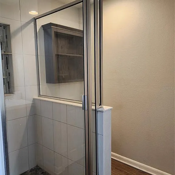8 Poinsettia Dr — Photo 16