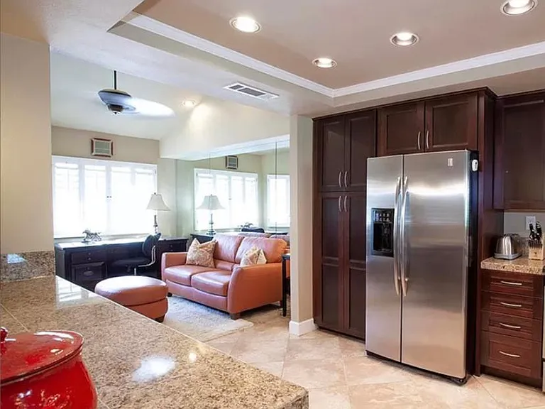 76250 Sweet Pea Way — Photo 2