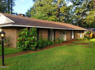 1335 Dunleith Pl, Jackson, MS 39204
