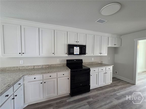 3rd image of 1167 Jeannine Lane #15