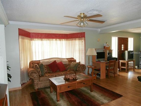 2nd image of 7752 Jewell Ln