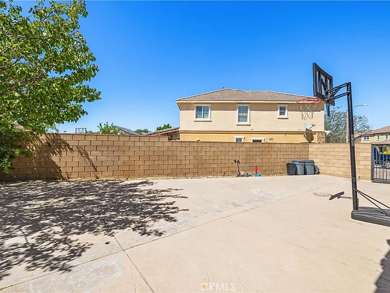 43023 Artesia Ct — Photo 22