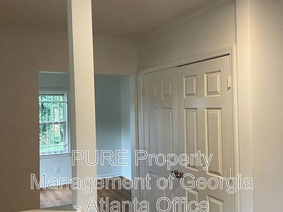 5th image of 1809 Ellington St