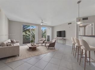 2421 NE 65th St APT 403, Fort Lauderdale, FL 33308