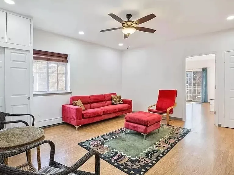 444 67th St #Penthouse 3 — Photo 1