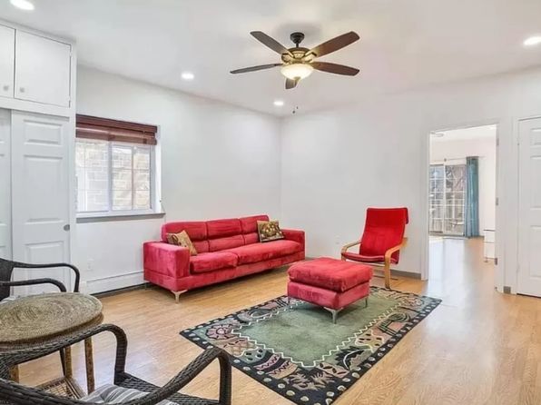 444 67th St #Penthouse 3