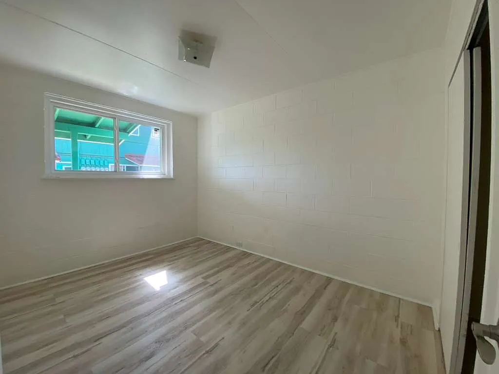 3 bed, $2,210 — Photo 1