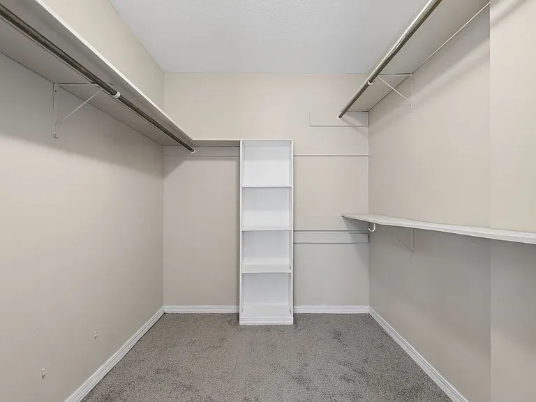 3920 University Club Blvd — Photo 22