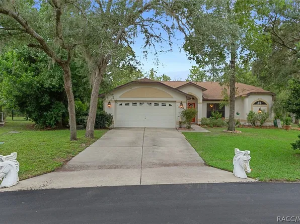 11 Tupelo Ct, Homosassa, FL 34446