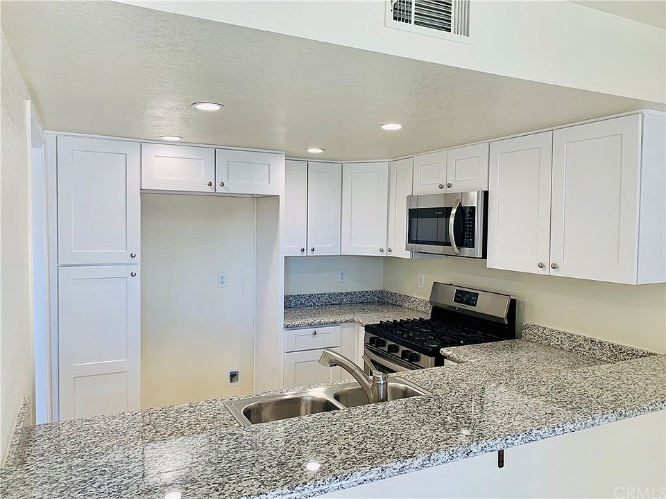 1st image of 9286 Citrus Ave APT B