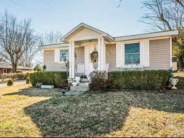 516 E College St, Glasgow, KY 42141