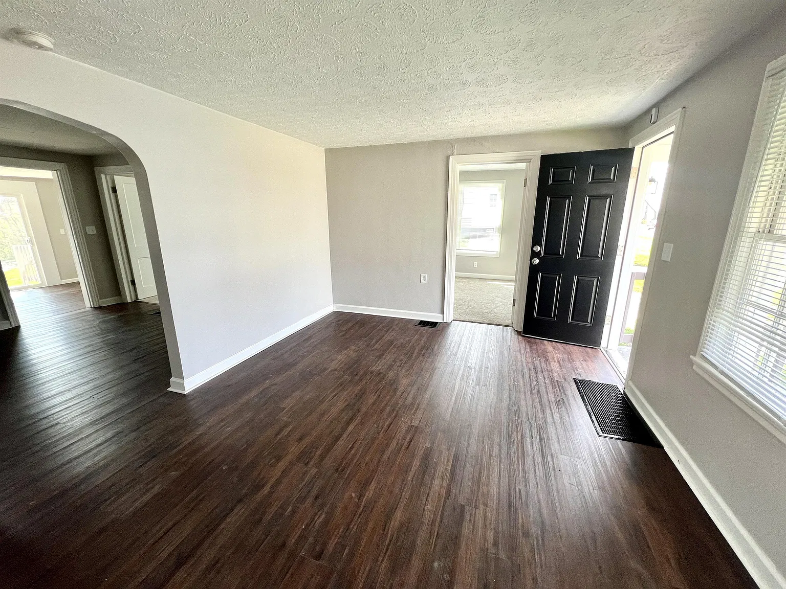 2048 Parrish Avenue - 1 — Photo 3