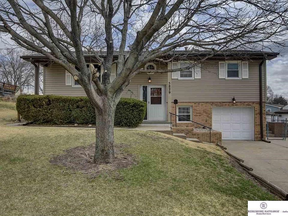 1st image of 5829 S 91st St