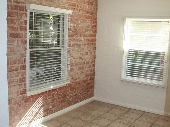 5th image of 2023 Cloverfield Blvd APT D
