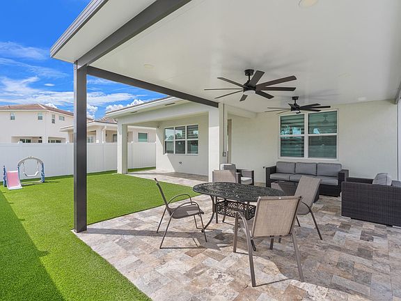 4th image of 4224 Marina Way