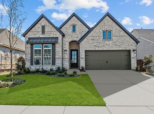 1508 Crescent Star Dr, Aubrey, TX 76227